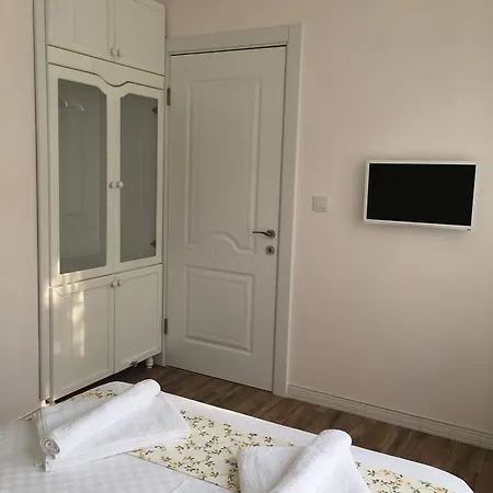 Denizyildizi Бозджаада